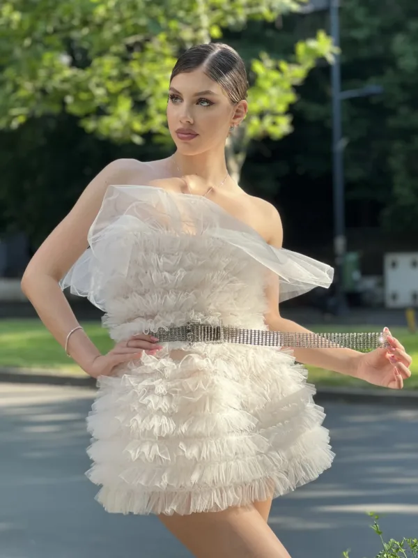 Rochie scurta cu volane suprapuse din tulle - Siena White