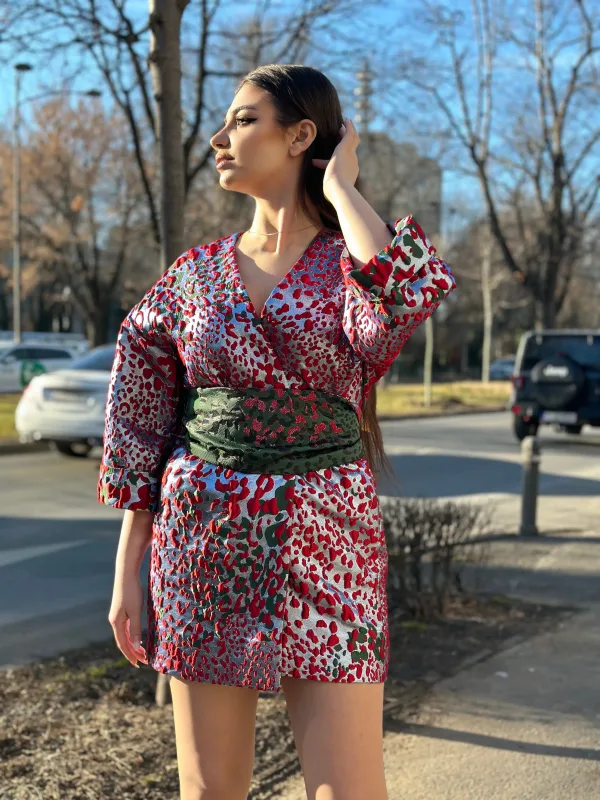 Rochie din brocard petrecuta tip kimono - Selena